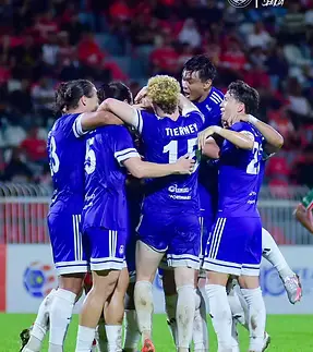 Fergus Tierney with Sabah FC